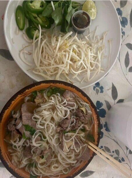 1. Pho Dac Biet