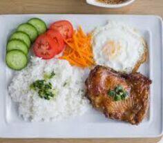 40. Com Ga Nuong / Charbroiled Chicken